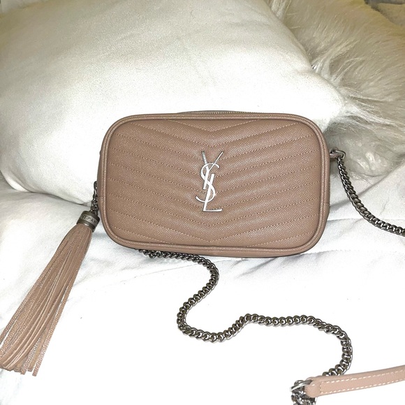 Saint Laurent MINI LOU CAMERA BAG BARELY USED - Picture 5 of 10